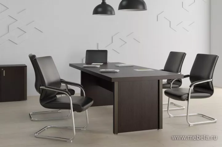 столы Чикаго