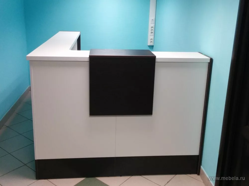 Дар Мебель | стойка ресепшн Style Wenge, офисный интерьер, живое фото