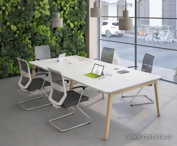 Офисный шкаф средний со стеклом в алюминиевой рамке