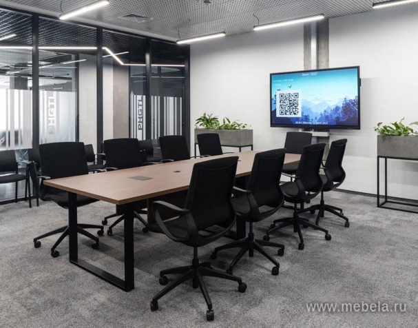 Стол для переговоров