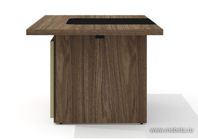 Стол руководителя с декор. траверсом