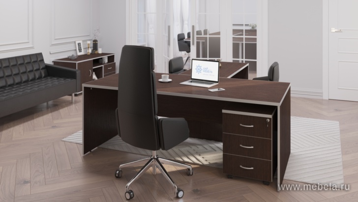Офисный письменный стол для руководителя