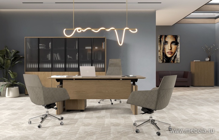 Стол руководителя на электроприводе, без экрана