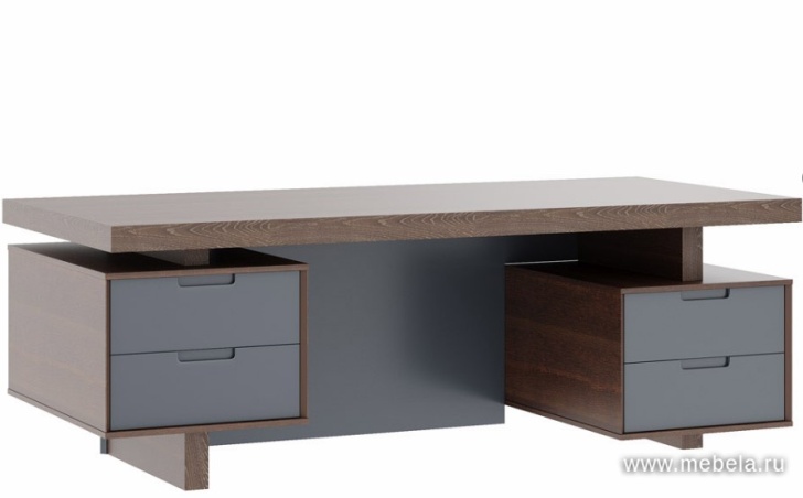 Стол письменный с тумбами малыми