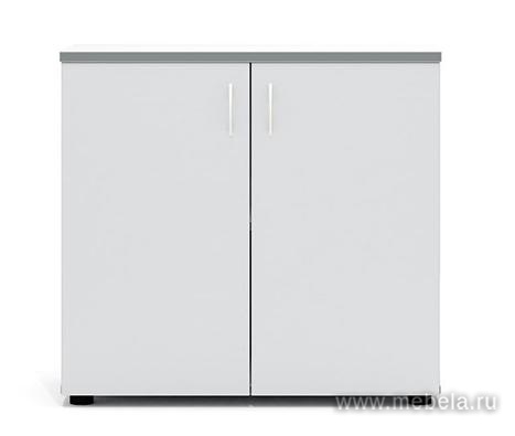 Офисный шкаф закрытый, низкий