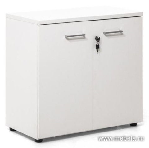 Офисный шкаф низкий