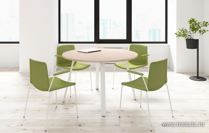 Стол для переговоров круглый (опоры прямоугольного сечения)