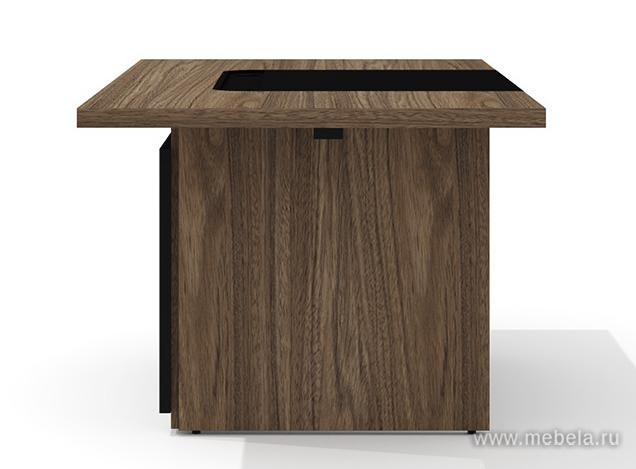 Стол руководителя с декор. траверсом