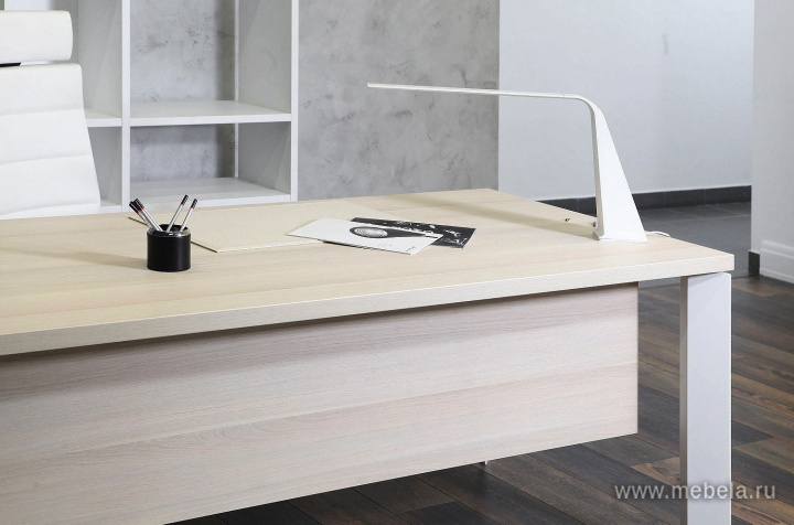 Передняя панель для стола 180