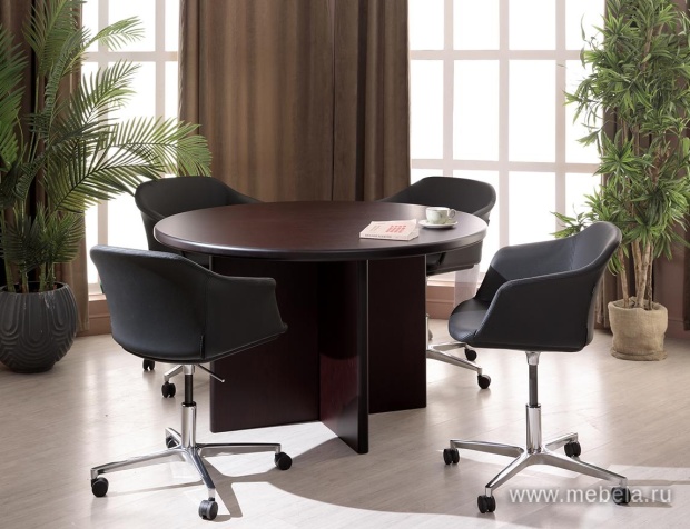 Стол переговоров