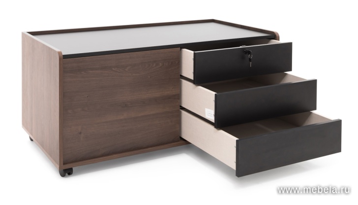 Стол для переговоров