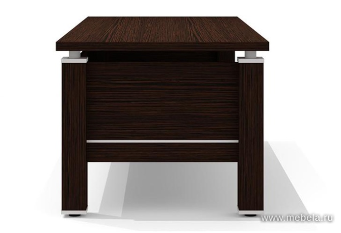Офисный письменный стол для руководителя