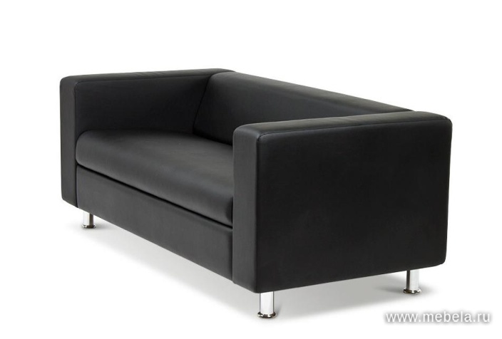 Кресло (хромированные опоры)