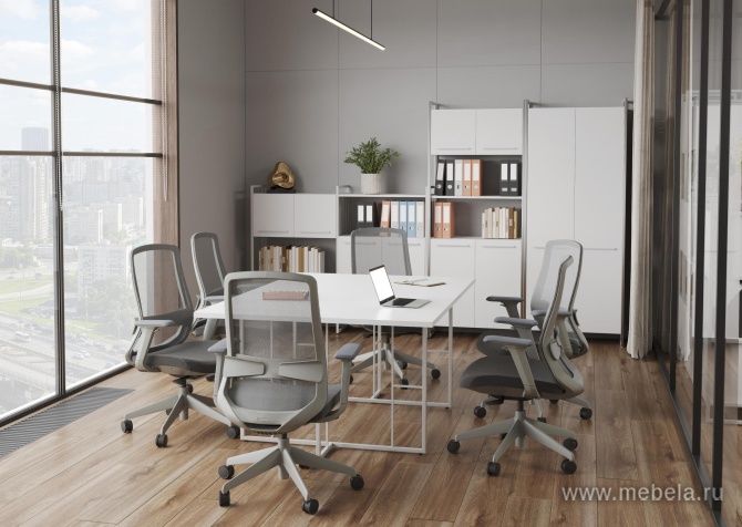 Стол письменный на металлокаркасе