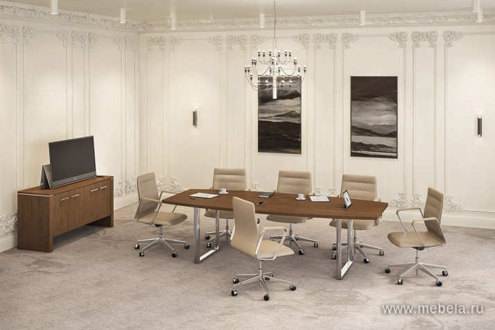 Стол для переговоров