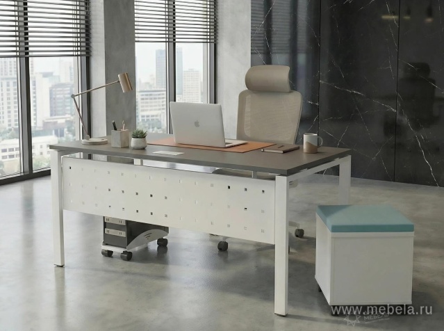 Офисный стол письменный