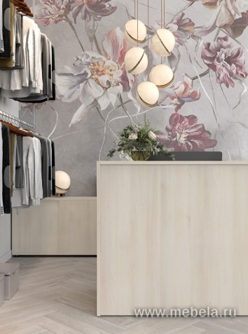 Стойка ресепшн прямая с вырезом