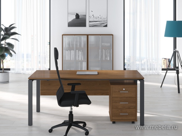 Передняя панель стола 180